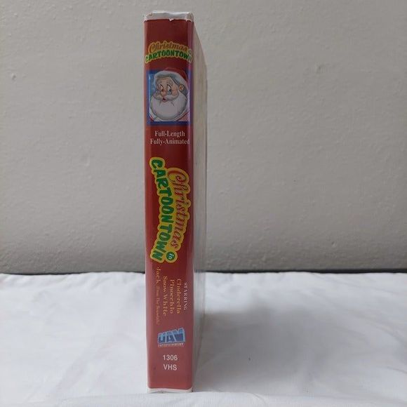 Christmas In Cartoontown VHS Tape Vintage 1991 Clamshell Cinderella Snow White - Picture 4 of 7